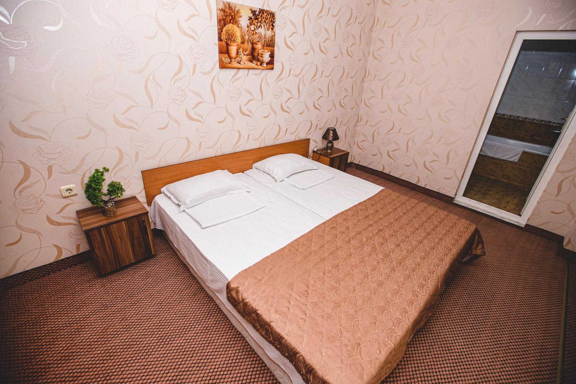 Rodopi Hotel Хасково Экстерьер фото