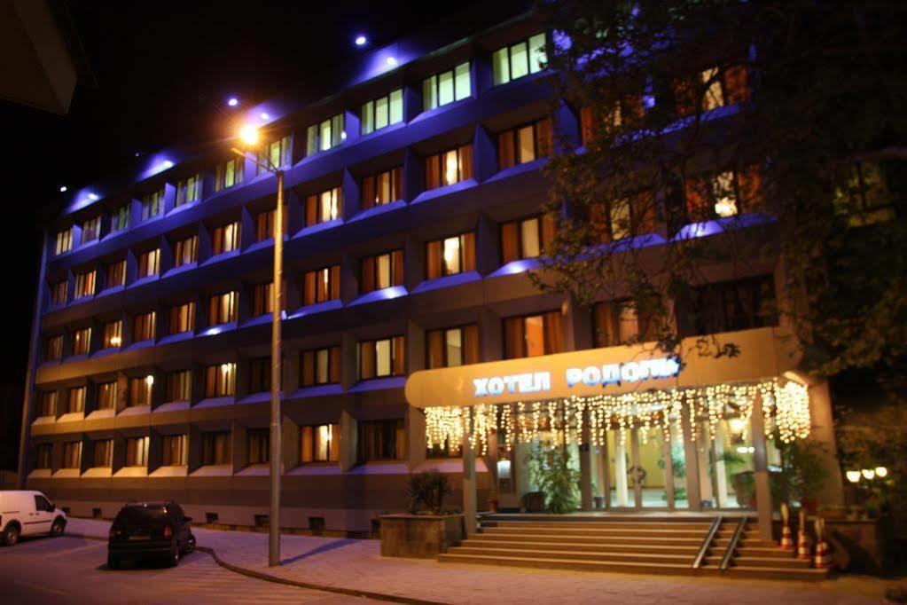 Rodopi Hotel Хасково Экстерьер фото