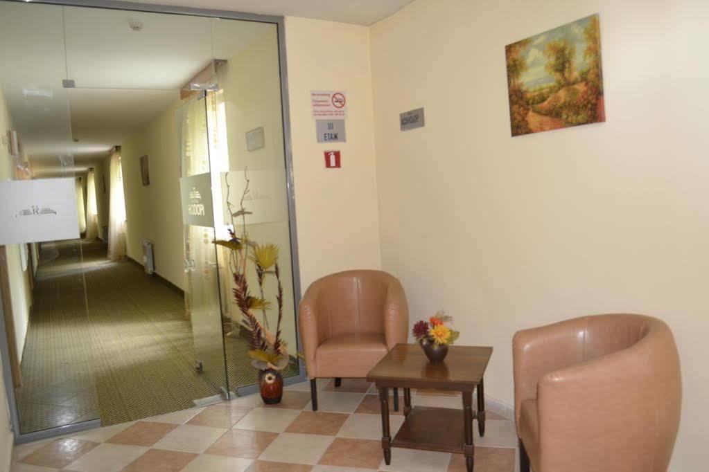 Rodopi Hotel Хасково Экстерьер фото
